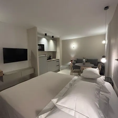 Sea View Gin Apartman *