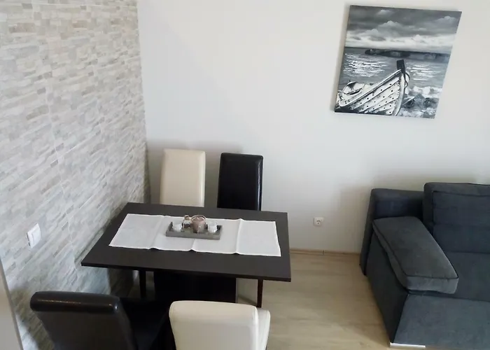 Sea View Gin Apartman