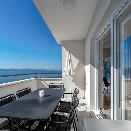 Sea View Gin Apartman