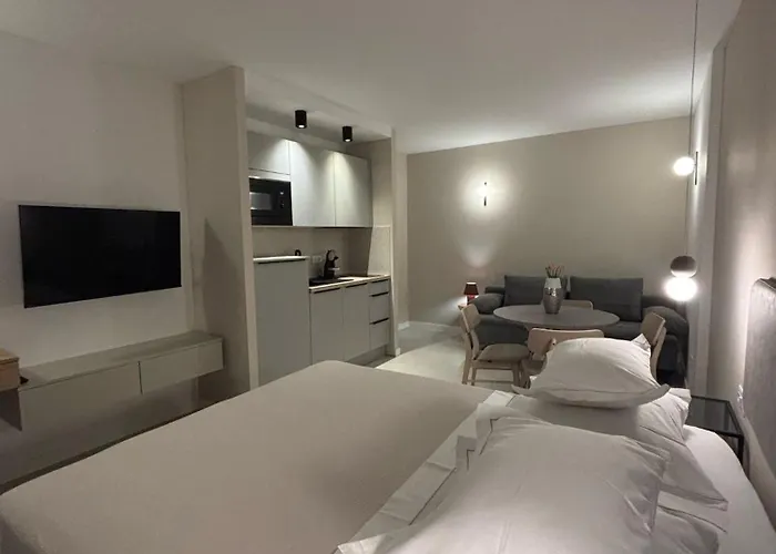 Sea View Gin Daire *